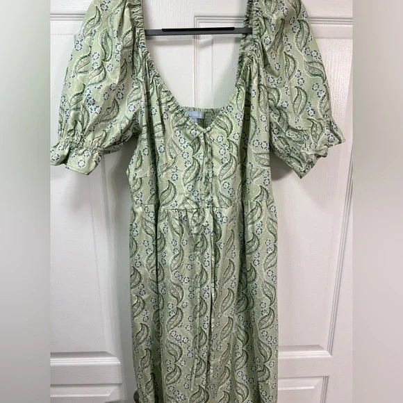 Hill House | Dresses | Nwot Hill House Ophelia Dress In Eucalyptus Floral |  Poshmark